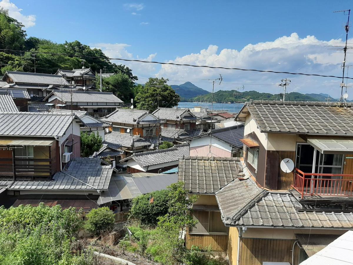 Imabari Railway Station Guesthouse Kume المظهر الخارجي الصورة